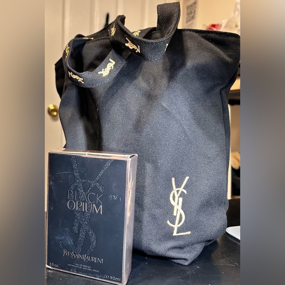 *SALE*Yves Saint Laurent Black Opium With YSL Authentic BagGreat Holiday Gift - Picture 2 of 9